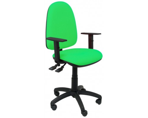 SILLA TRIBALDOS PISTACHO CON BRAZOS REGULABLES