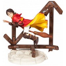 Figura enesco harry potter jugando al