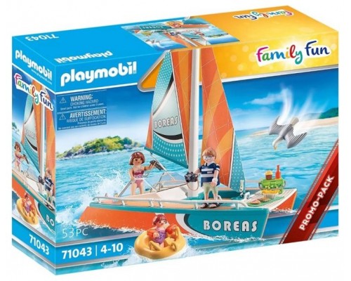 Playmobil family fun catamaran